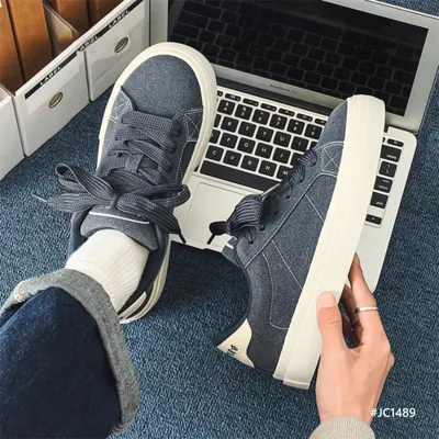 Premium Canvas Korean Style Trendy Shoes