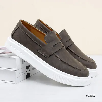 LEISOR CASUAL SHOES