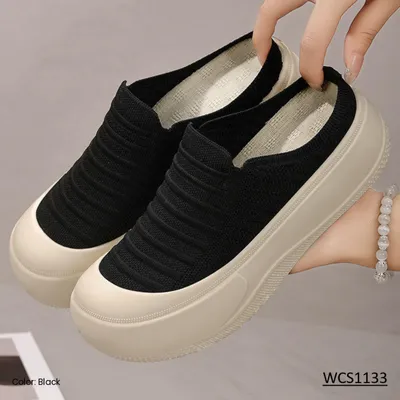 Classic Whisper Womens Casual Shoes