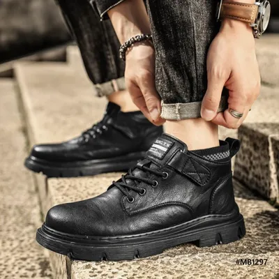 Onyx Blast Martin Boots