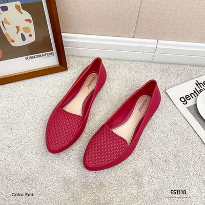 Wild Bloom Female Slipper