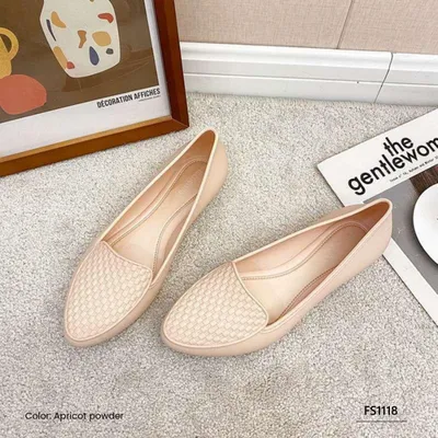 Wild Bloom Female Slipper