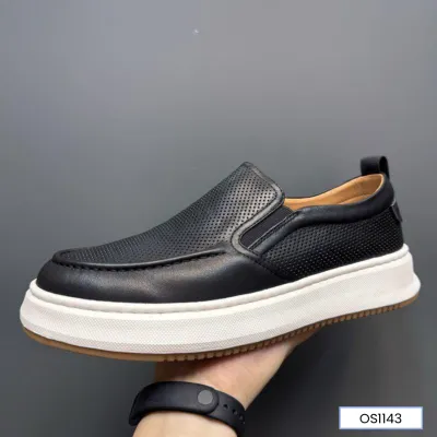 RUN EASE OUTDOOR SHOES Black