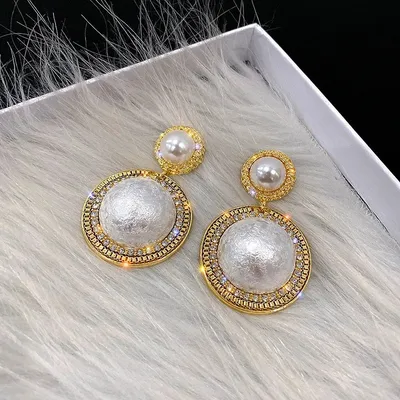 Retro Round Pearl Pendant Earrings