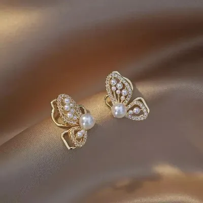 Pearl Glitter Butterfly Stud Earrings