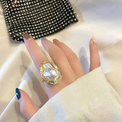 New Pearl Statement Shape Adjustable Finger Rings