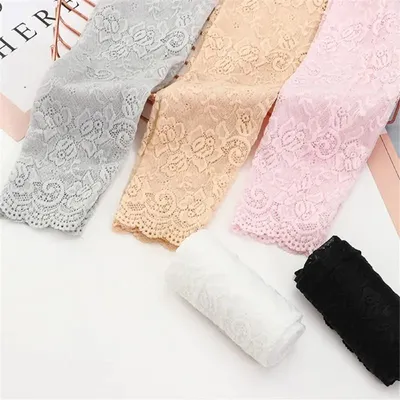 Fingerless Lace Hand Sleeves (1 pair)