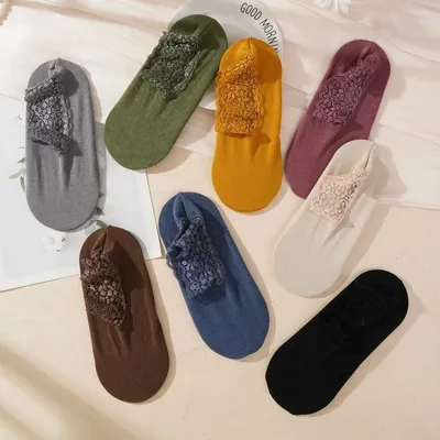  Women Lace Warmer Velvet Socks (1 pair)