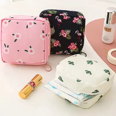 Girls Portable Pad Pouch/ Cosmetic Storage Bag (1 pc)