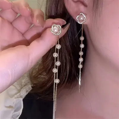 Rhinestone Rose Chain Long Earrings