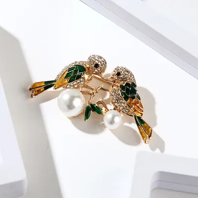 Sparkling Colorful Zircon Magpie Brooch