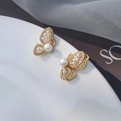 Elegant Crystal Butterfly Pearl Fashion Earrings