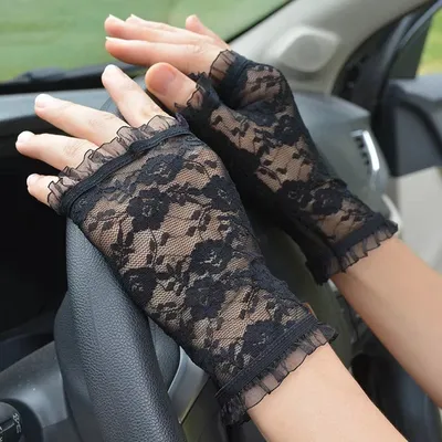 Floral Lace Fingerless Gloves (1 pair)
