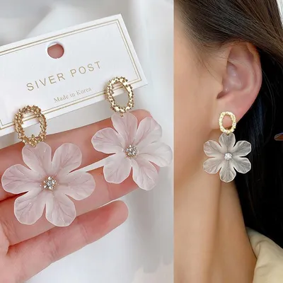 White Flower Dangle Earrings