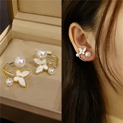 Trendy Rhinestone Pearl Butterfly Earrings