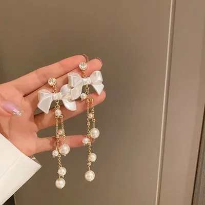 Dainty Rhinestone Dangling Bowknot Pearl Earrings
