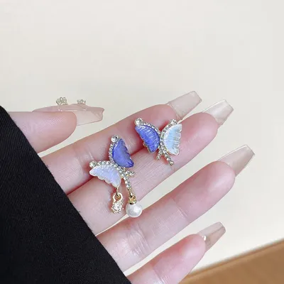 Sparkling Butterfly Pearl Drop Korean Fashion Earrings