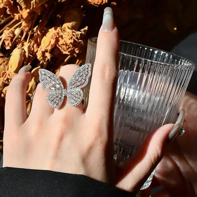 Trendy Shining Butterfly Adjustable Opening Finger Ring
