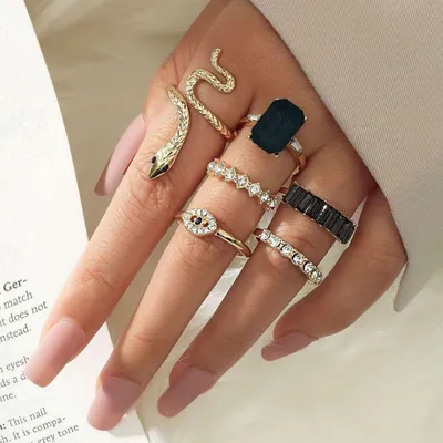 Black Gemstone Snake Rhinestone Knuckle Rings (6 pcs)