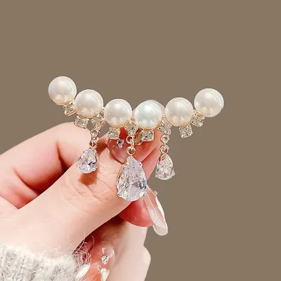 Faux Pearl & Tassel Decor Hijab Brooch