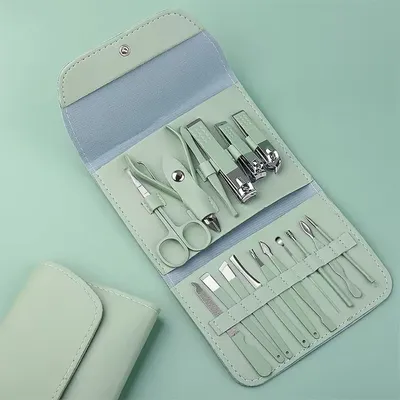 Classic Portable Nail Care Kit 
