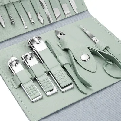 Classic Portable Nail Care Kit 