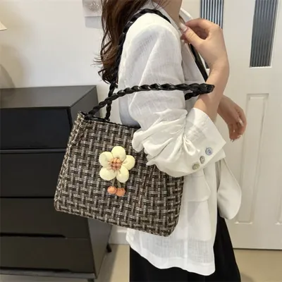 Women's Straw Large Capacity Tote Bag