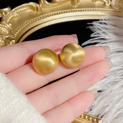 Shiny Round Shaped Stud Earrings (2 Pairs)