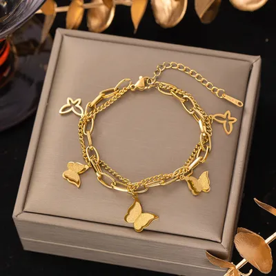 Fashionable 18k Gold Multi Butterfly Pendant Bracelet