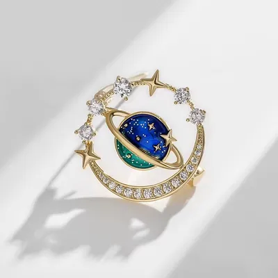 Trendy Fashionable Panel Starship Brooch/Pin 