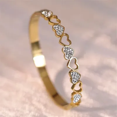 Elegant Zircon Heart Patchwork Cuff Bracelet