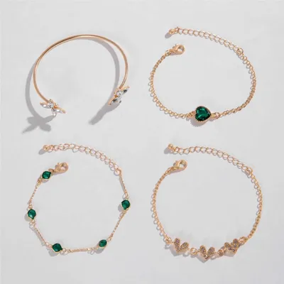 Vintage Flower Design Heart Shaped Bracelet ( 4 Pcs )