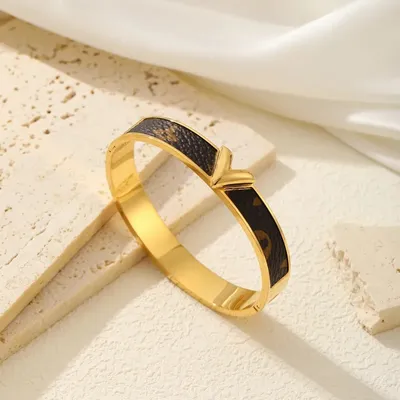  Heart Shaped Unique Bangle