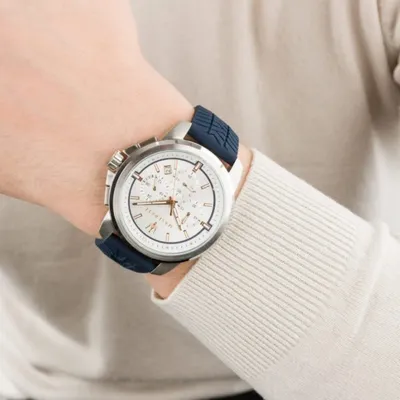 Maserati Successo Chronograph White Dial Watch