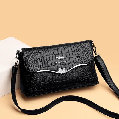 Fashionable one-shoulder bag 