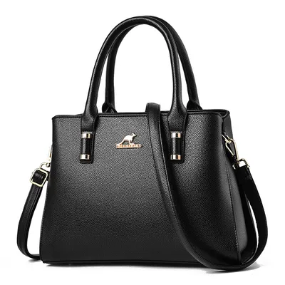 Elegant shoulder bag 