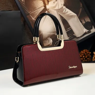 Fashionable one-shoulder bag 