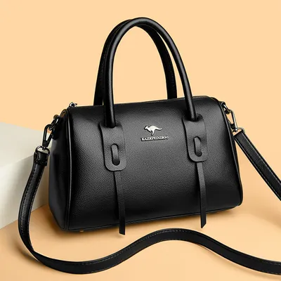 Fashionable women's shoulder bags 