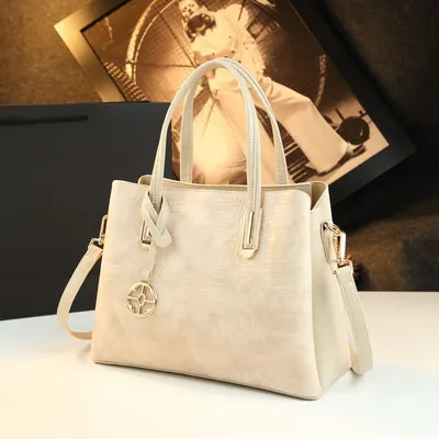 Versatile Crocodile Pattern Handbag