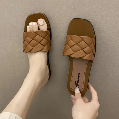 New  Indoor Outdoor Women’s Slides