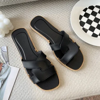 Korean Style Women’s Fashion Slippers