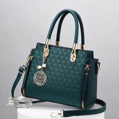 Luxury handbag for women 