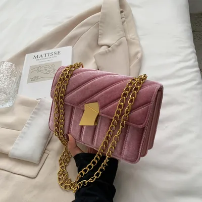 Fashionable crossbody shoulder bag 