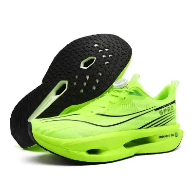 LIGHTWEIGHT TRENDY SPORTS RUNNING SHOE