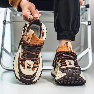 LIGHTWEIGHT SPORTS SKATEBOARD SHOES