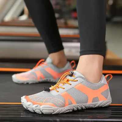 MULTIFUNCTIONAL OUTDOOR SPORTS SHOES