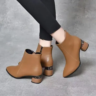 SOFT LEATHER HIGH HEEL SHORT BOOTS