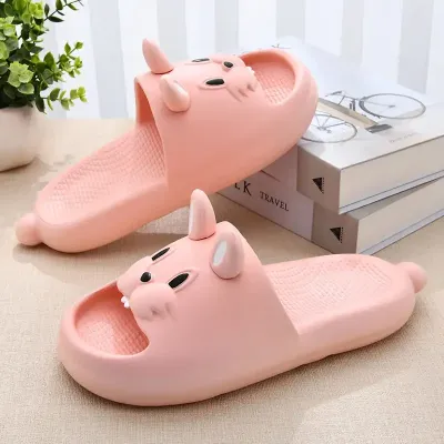 CASUAL SOFT INDOOR AND OUTDOOR SLIPPERS