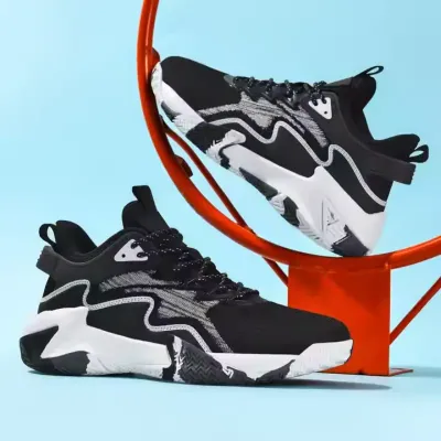 Black/White