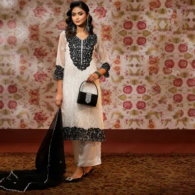 NOOR | Stitched 3 Pc | White & Black | Size-L